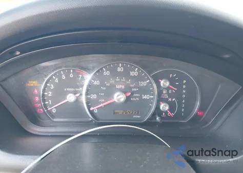 2011 Mitsubishi Galant Fe z USA, uszkodzony, nr VIN 4A32B2FF3BE023706